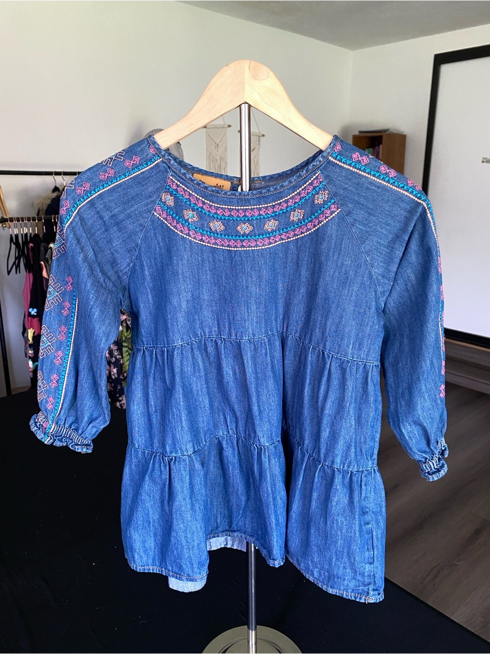 Wrangler Girls Denim Embroidered Peasant 3/4 Sleeve Top